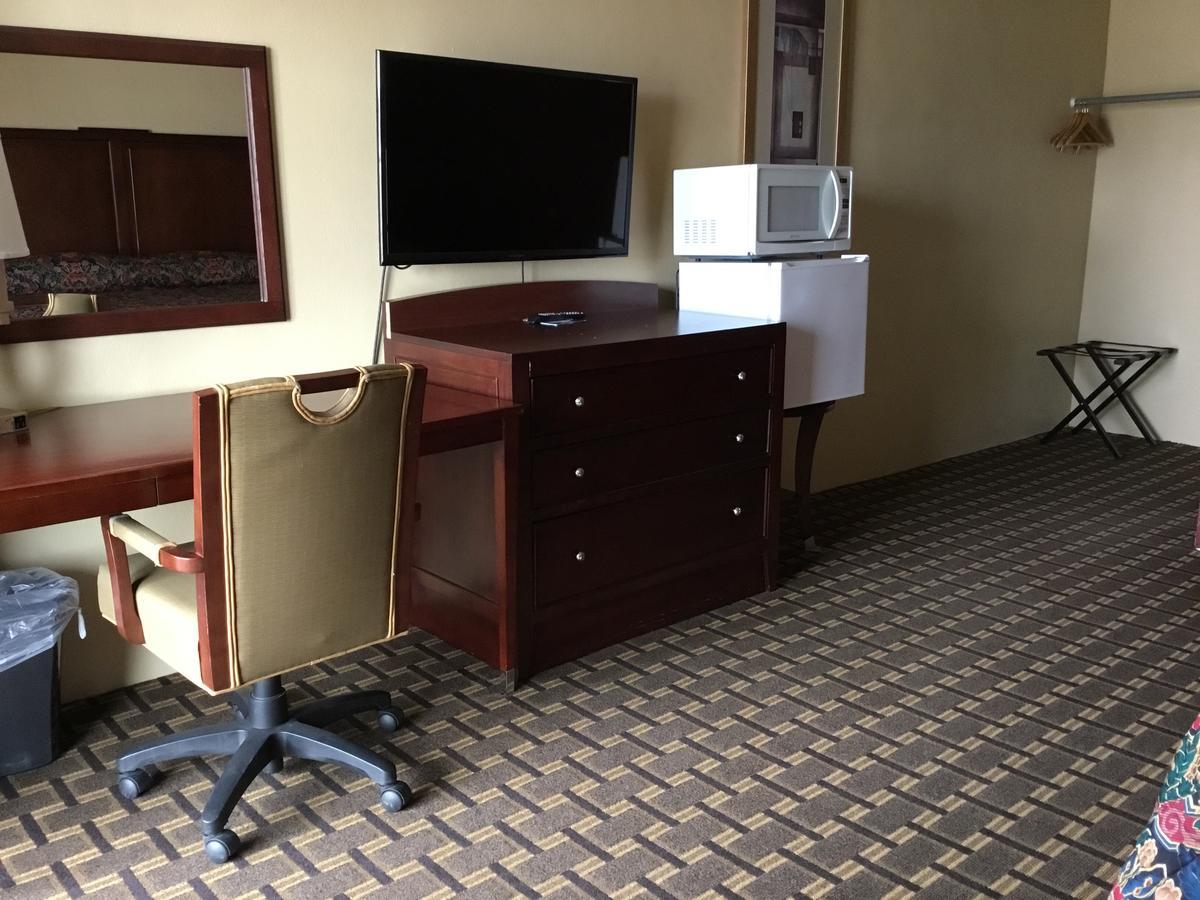 Budget Inn Motel Storm Lake Kültér fotó